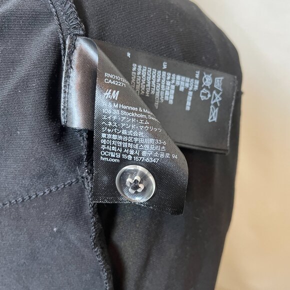 H&M Mini Skirt - Picture 9 of 9